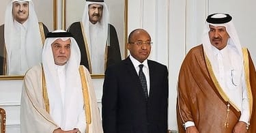 Zanzibar President with Qatari officials image courtesy of A.Tairo